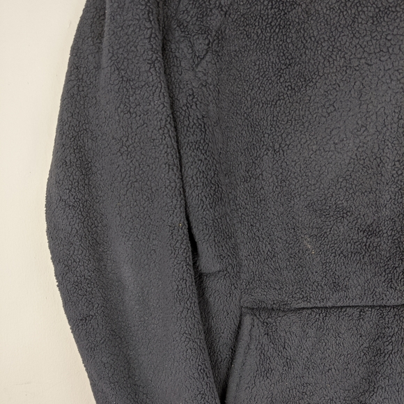The North Face | Fuzzy Black 1/4 Zip Pullover -E88 - Picture 5 of 8